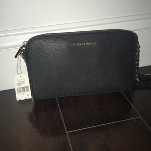 Micheal Kors Crossbody